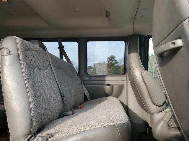 2019 Chevrolet Express G3500 LT