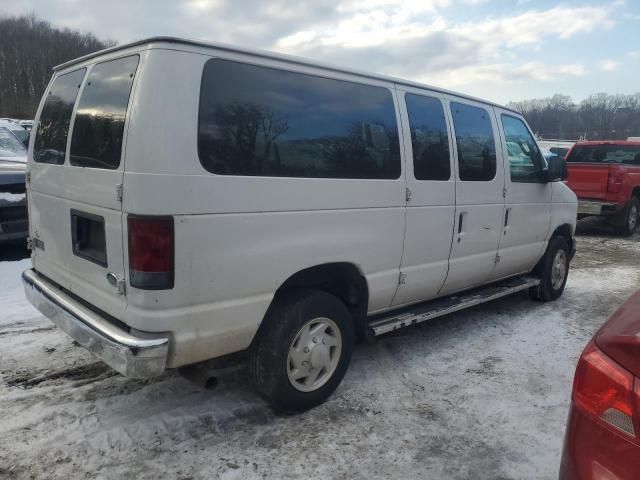 2005 Ford Econoline E350 Super Duty Wagon