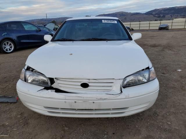 1997 Toyota Camry LE