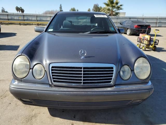 1998 Mercedes-Benz E 320