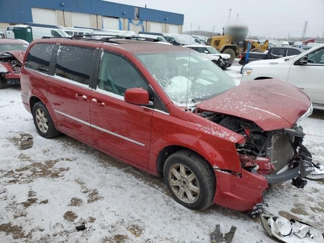 2009 Chrysler Town & Country Touring