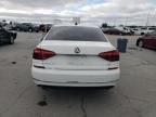 2017 Volkswagen Passat SE