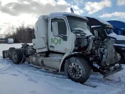 Peterbilt Vehiculos salvage en venta: 2021 Peterbilt 579