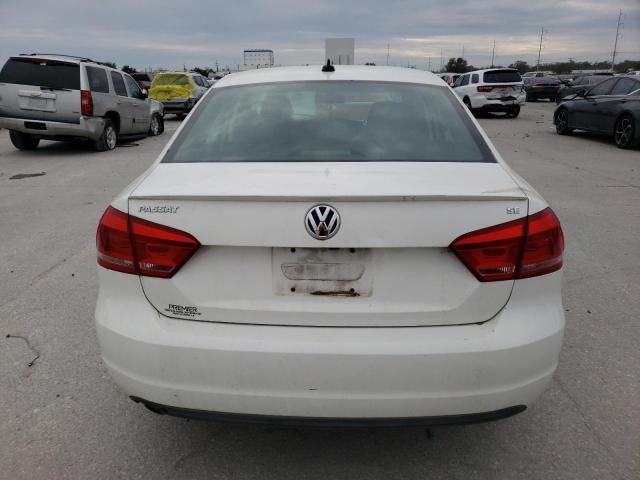 2014 Volkswagen Passat SE