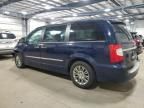 2014 Chrysler Town & Country Touring L