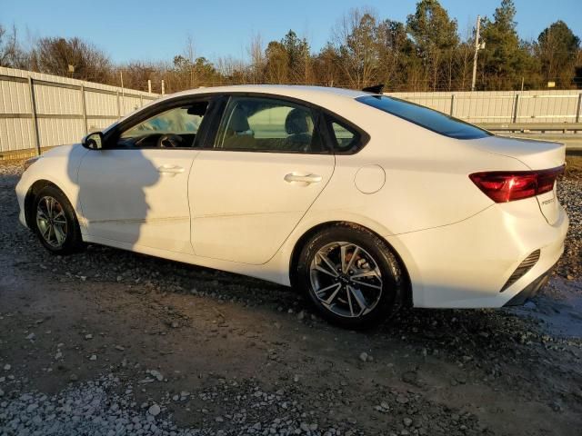 2023 KIA Forte LX