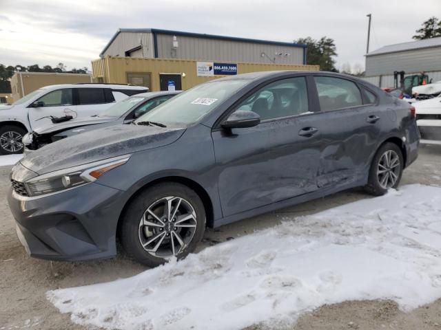 2023 KIA Forte LX