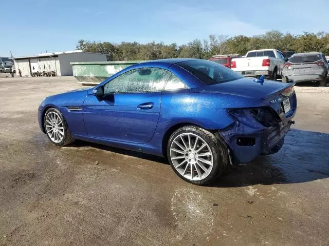 2017 Mercedes-Benz SLC 300