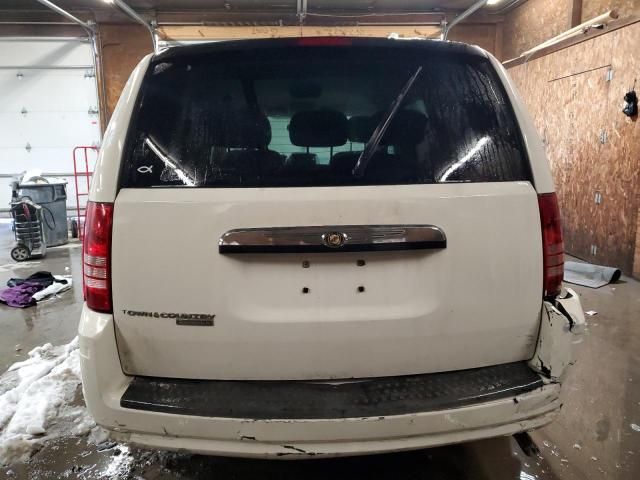 2008 Chrysler Town & Country LX