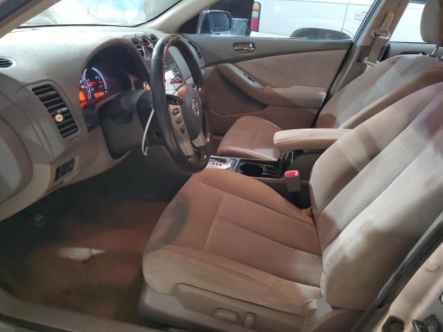 2010 Nissan Altima Base