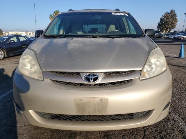 2010 Toyota Sienna CE