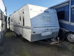 Salvage trucks for sale at Eugene, OR auction: 2002 Keystone Challenger Springdale