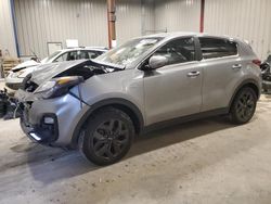 KIA Vehiculos salvage en venta: 2022 KIA Sportage LX