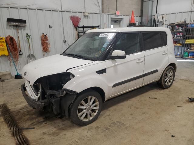 2013 KIA Soul +