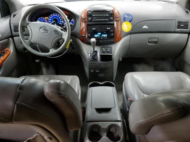 2006 Toyota Sienna XLE