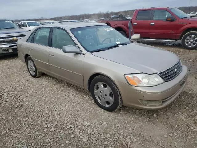 2004 Toyota Avalon XL