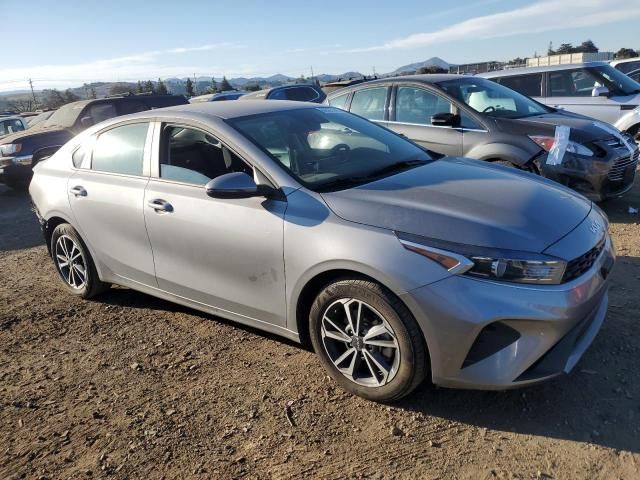 2023 KIA Forte LX