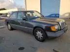 1992 Mercedes-Benz 300 E