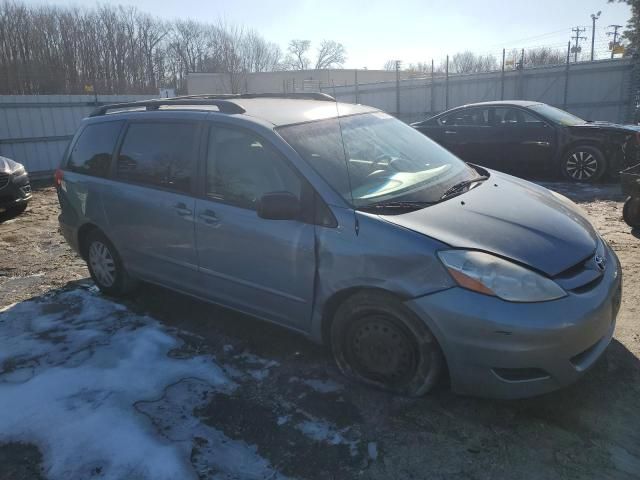 2009 Toyota Sienna CE