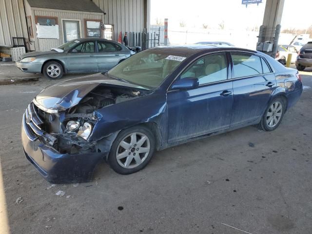 2005 Toyota Avalon XL