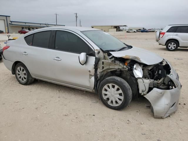 2013 Nissan Versa S