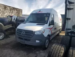 Mercedes-Benz Vehiculos salvage en venta: 2022 Mercedes-Benz Sprinter 2500