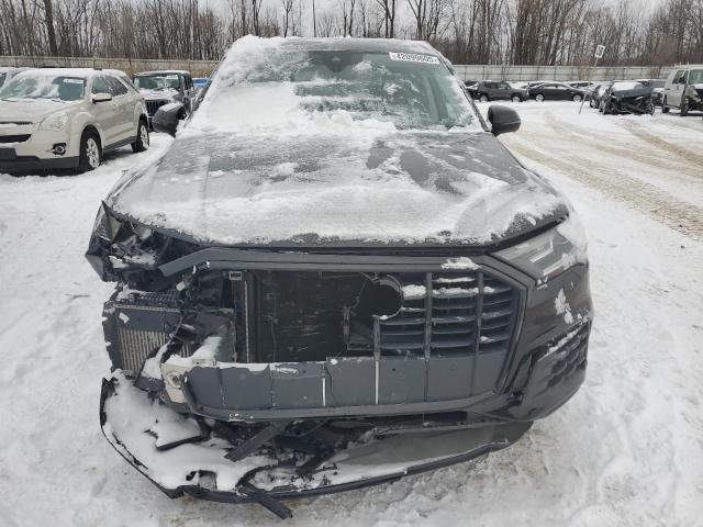 2021 Audi Q7 Premium Plus