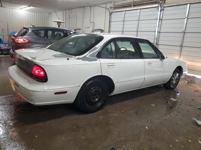 1997 Oldsmobile 88 Base