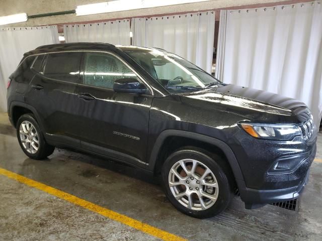 2023 Jeep Compass Latitude LUX