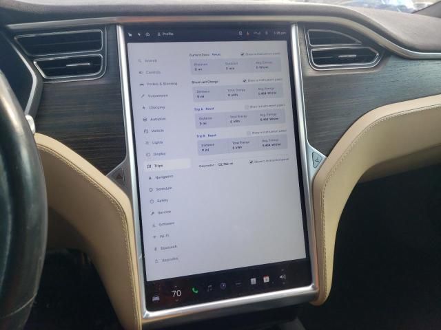 2014 Tesla Model S