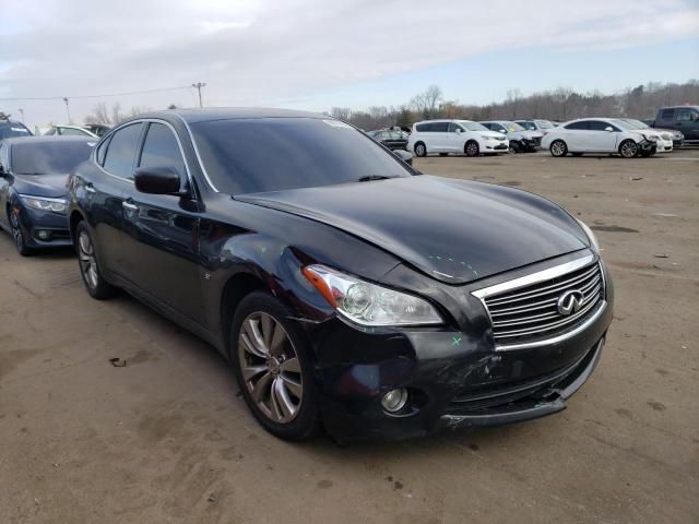 2014 Infiniti Q70 3.7