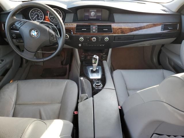 2010 BMW 528 I