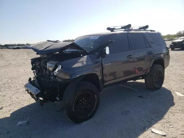 2019 Toyota 4runner SR5