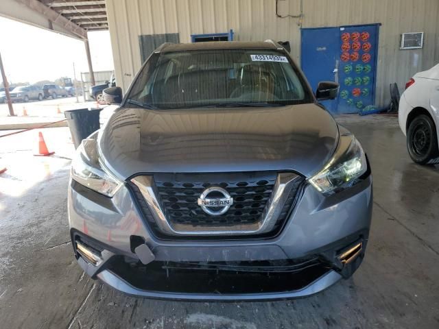 2018 Nissan Kicks S