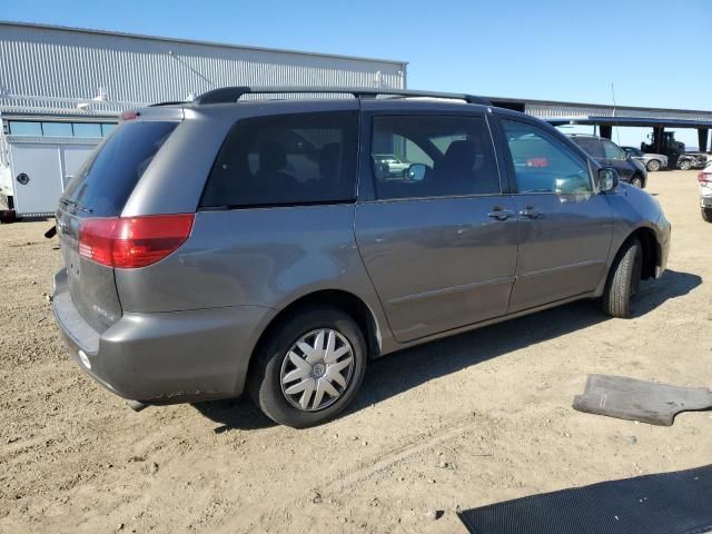 2005 Toyota Sienna CE