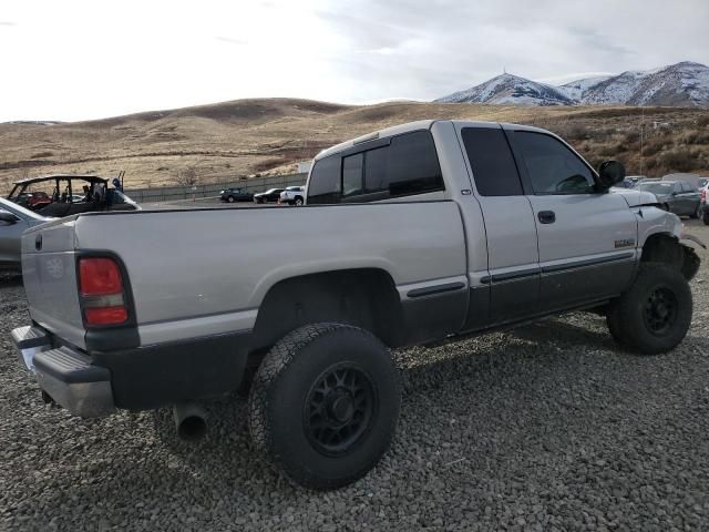 1998 Dodge RAM 2500