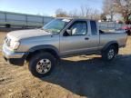 2000 Nissan Frontier King Cab XE