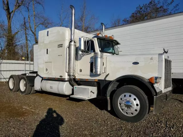 1996 Peterbilt 379