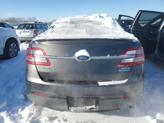 2016 Ford Taurus SEL