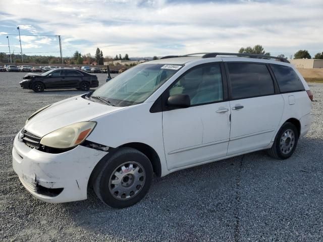 2005 Toyota Sienna CE