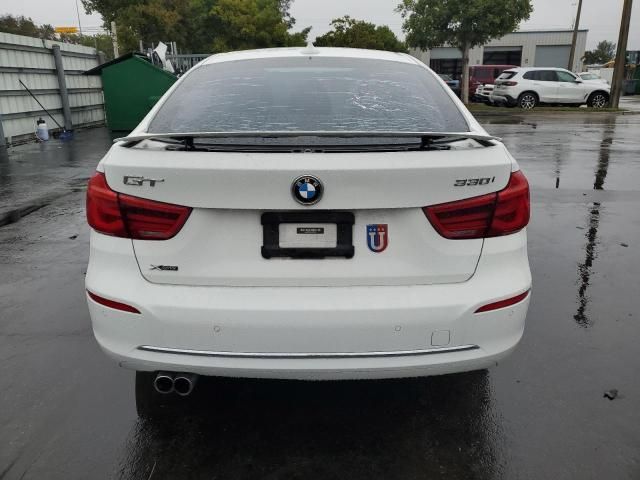 2017 BMW 330 Xigt