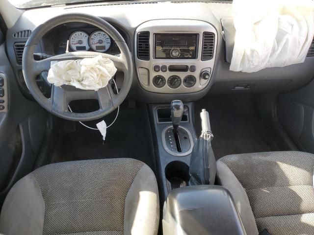 2005 Ford Escape XLT