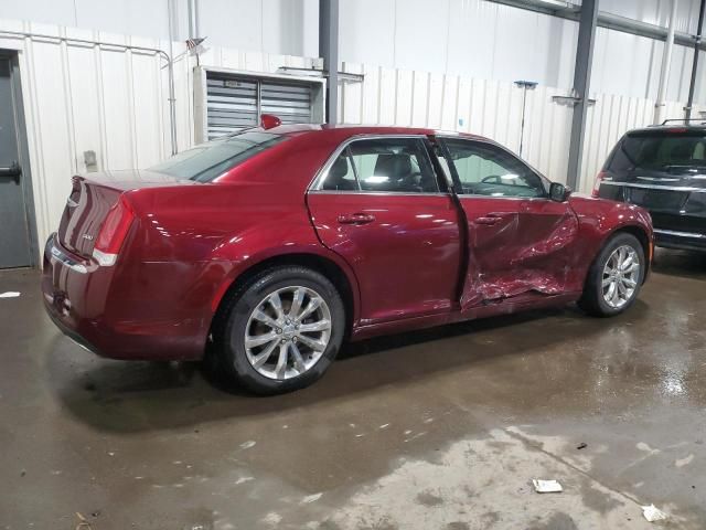 2019 Chrysler 300 Touring