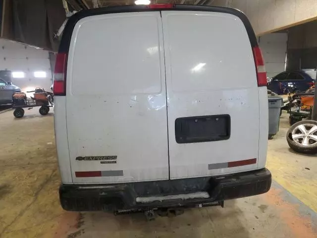 2014 Chevrolet Express G3500