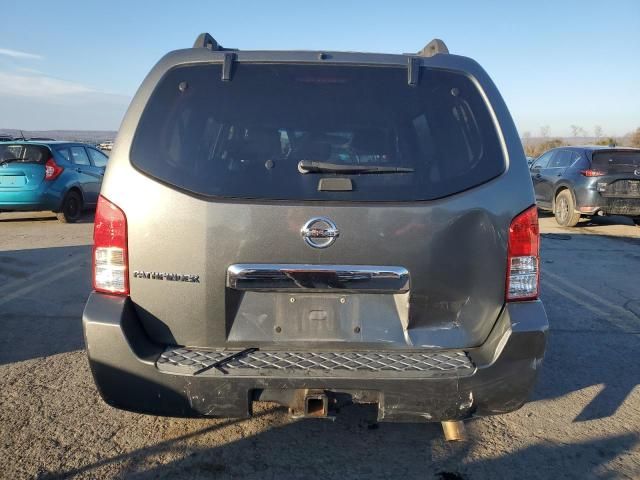 2006 Nissan Pathfinder LE