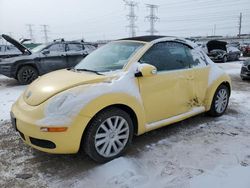 2008 Volkswagen New Beetle Convertible SE en venta en Elgin, IL