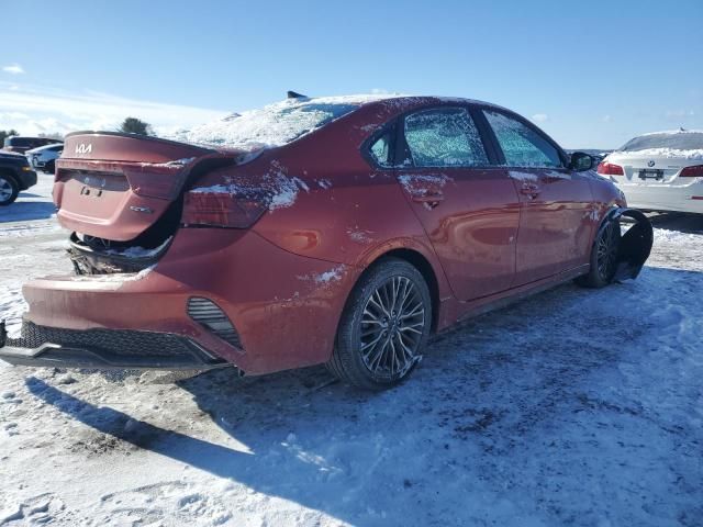 2023 KIA Forte GT Line