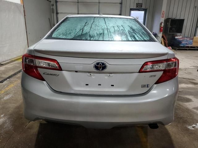 2014 Toyota Camry Hybrid