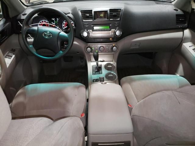 2011 Toyota Highlander Base