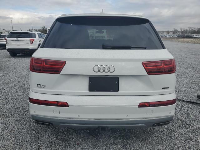 2018 Audi Q7 Premium Plus